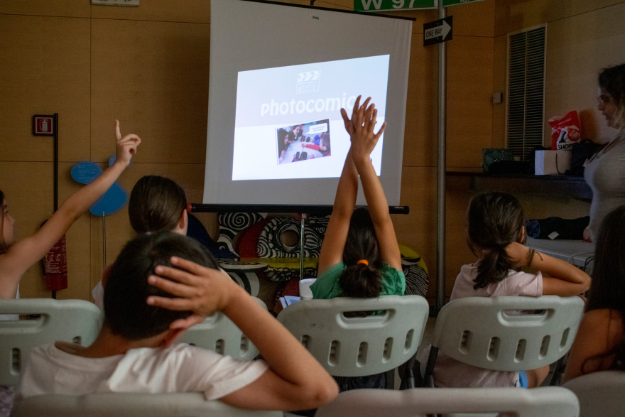 «Καρπός»: Τα παιδιά μαθαίνουν την έκφραση μέσα από τη γλώσσα του κινηματογράφου