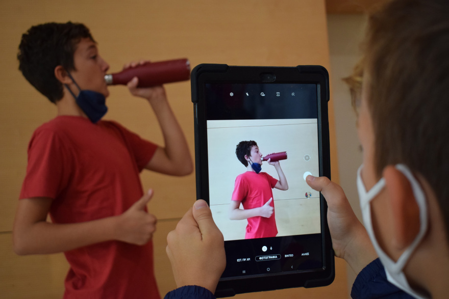 «Καρπός»: Τα παιδιά μαθαίνουν την έκφραση μέσα από τη γλώσσα του κινηματογράφου