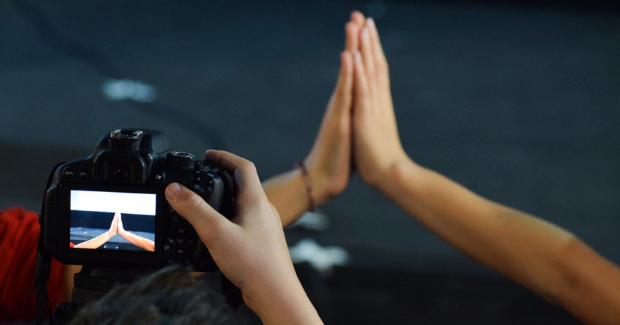 «Καρπός»: Τα παιδιά μαθαίνουν την έκφραση μέσα από τη γλώσσα του κινηματογράφου