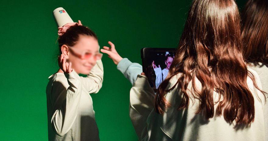 «Καρπός»: Τα παιδιά μαθαίνουν την έκφραση μέσα από τη γλώσσα του κινηματογράφου