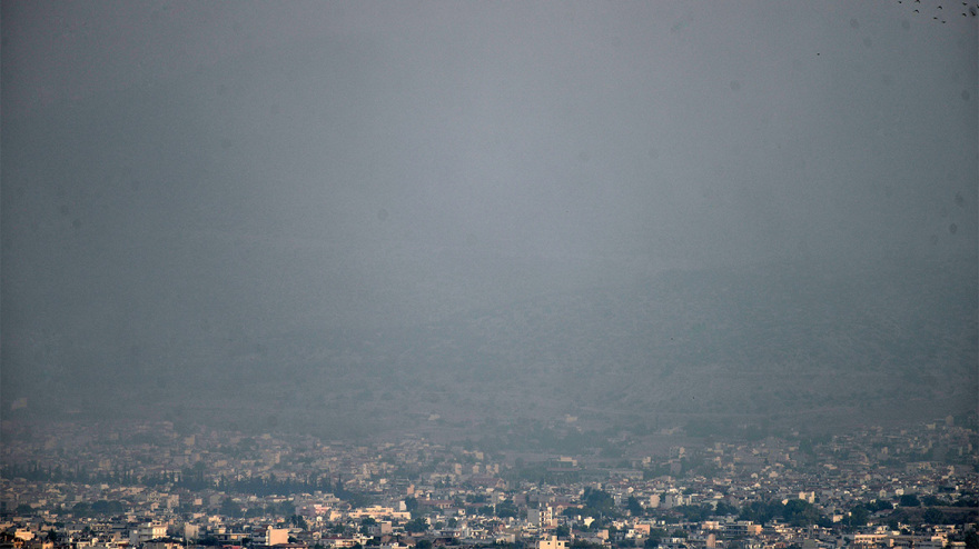Φωτιές - Eθνικό Αστεροσκοπείο: Ως και δεκαπλάσια τα επικίνδυνα σωματίδια  - Μυρίζει καμένο η Αθήνα