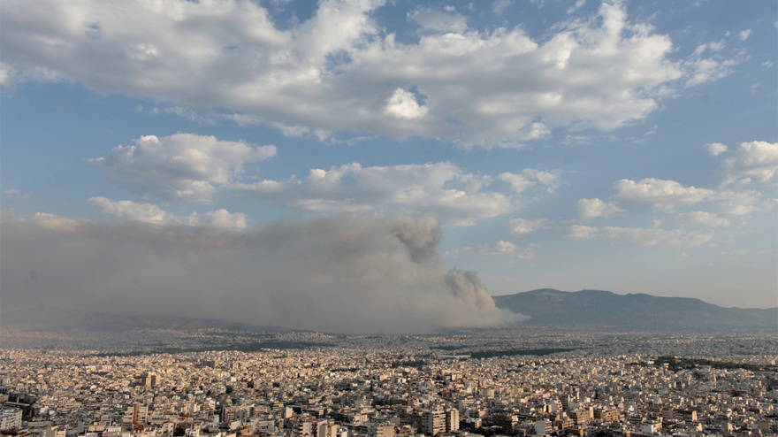 Φωτιές - Eθνικό Αστεροσκοπείο: Ως και δεκαπλάσια τα επικίνδυνα σωματίδια  - Μυρίζει καμένο η Αθήνα