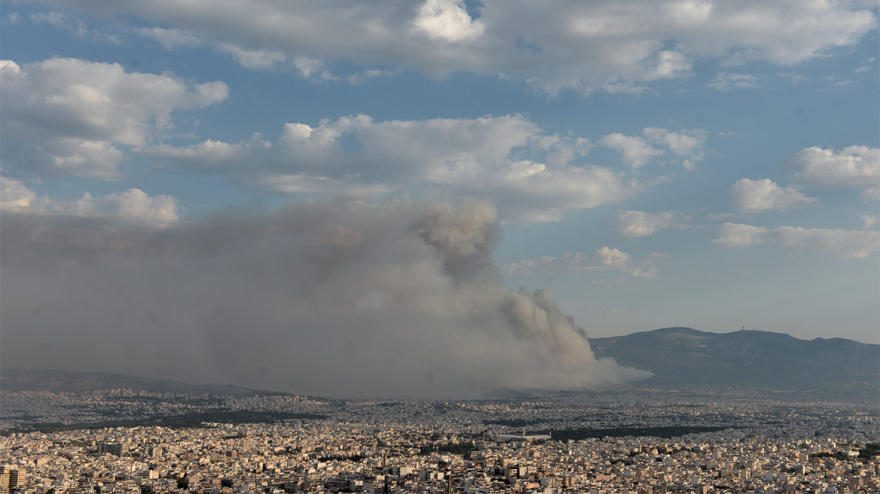 Φωτιές - Eθνικό Αστεροσκοπείο: Ως και δεκαπλάσια τα επικίνδυνα σωματίδια  - Μυρίζει καμένο η Αθήνα