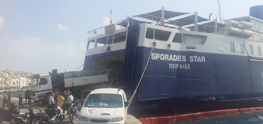 Σε ύφαλο προσέκρουσε το «Sporades Star» - Επέστρεψε με ασφάλεια στη Σύρο