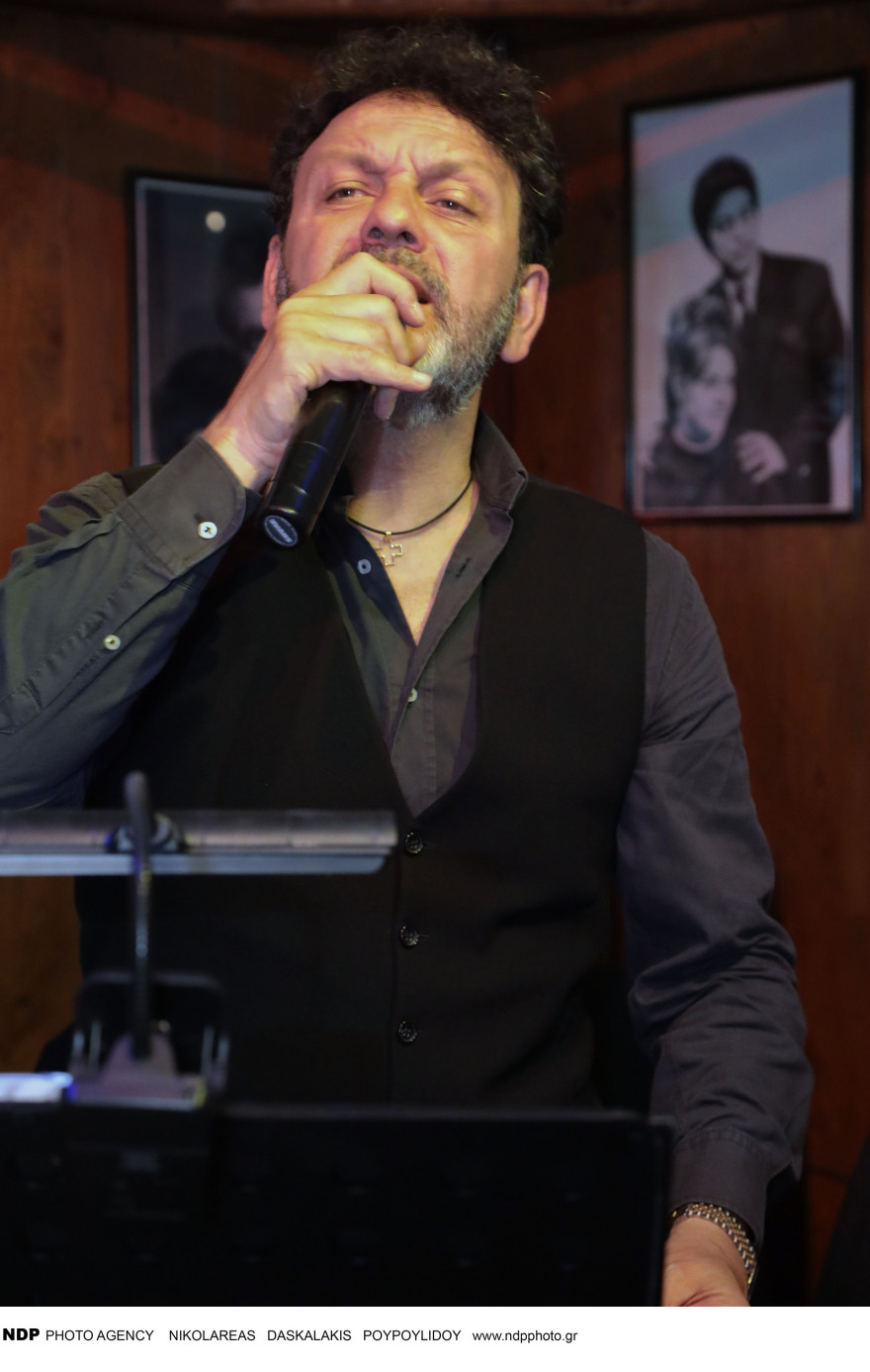 Στάθης Αγγελόπουλος: «Έδινα κανονικά τα χρήματα της διατροφής, όμως η πρώην σύζυγος τα χρησιμοποιούσε αλλού, όχι στο παιδί»