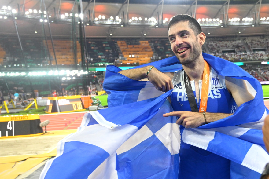 Παγκόσμιος πρωταθλητής ο Μίλτος Τεντόγλου με 8,52μ στο τελευταίο άλμα - Δείτε βίντεο 