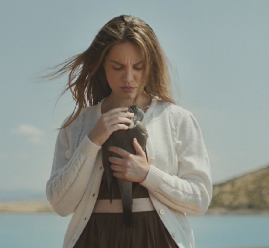 Ποια είναι η εντυπωσιακή πρωταγωνίστρια της νέας σειράς «Το προξενιό της Ιουλίας»