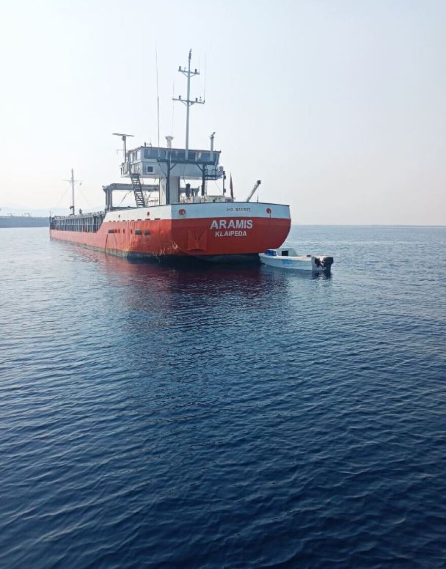 Πύλος: Διάσωση 21 μεταναστών από το Λιμενικό - Δείτε φωτογραφίες