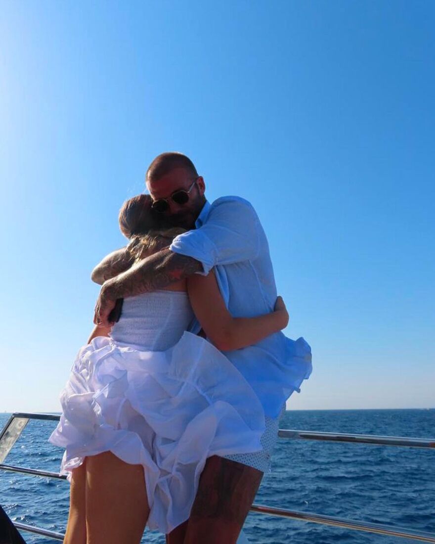 Ντέιβιντ Μπέκαμ - Βικτόρια Μπέκαμ: Το φιλί τους στις καλοκαιρινές τους διακοπές