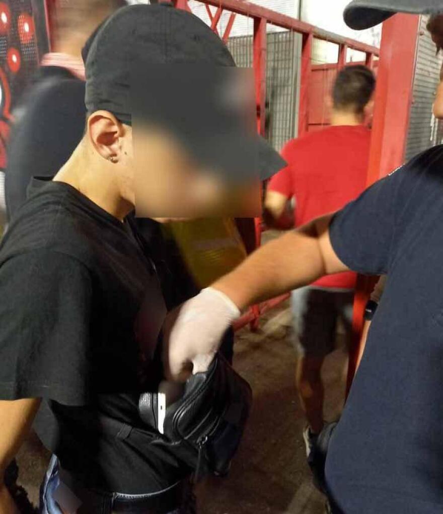 Έλεγχοι της ΕΛ.ΑΣ στις εισόδους των θυρών σε Τούμπα και Καραϊσκάκη - Δείτε φωτογραφίες