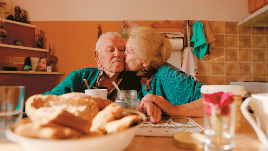 Η Ικαρία μπήκε στο Netflix γιατί ζούνε μέχρι τα 100