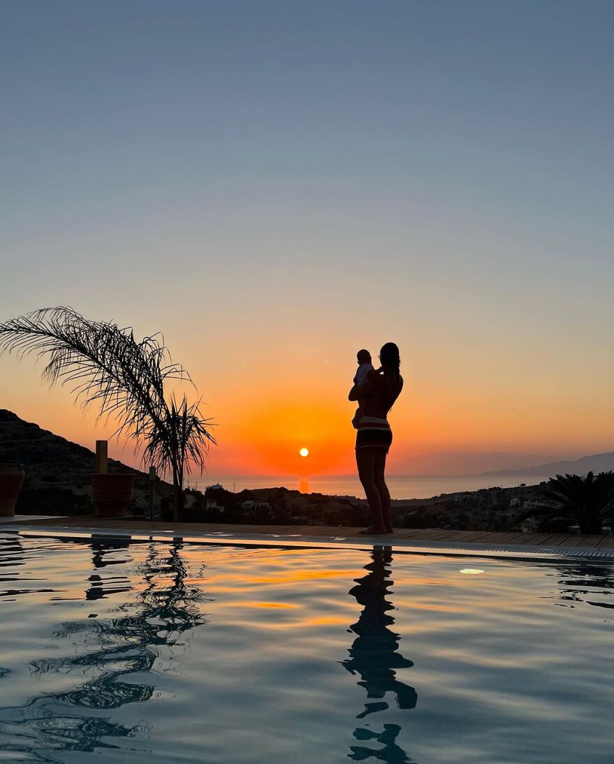 Ελένη Φουρέιρα: Η φωτογραφία με τον γιο της - «Στο αγαπημένο μου μέρος μαζί με τον αγαπημένο μου»