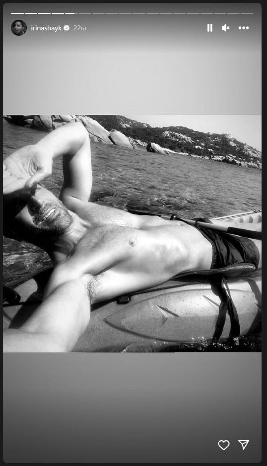 Ιρίνα Σάικ: Ανεβάζει φωτογραφία του Κούπερ ενώ είναι σε σχέση με τον Μπρέιντι