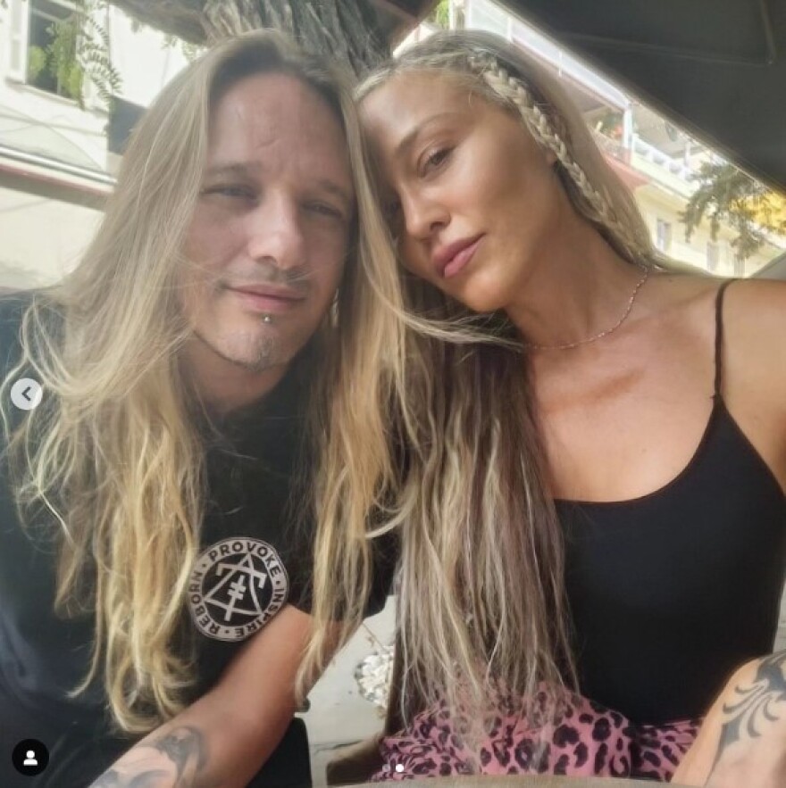 Πηνελόπη Αναστασοπούλου - Φώτης Μπερνάντο: Γιόρτασαν την επέτειό τους 