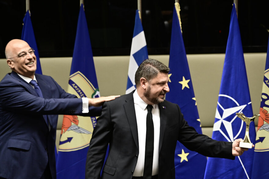 Νίκος Χαρδαλιάς: Σε εγκάρδιο κλίμα η τελετή αποχώρησης του ΥΦΕΘΑ - Δείτε φωτογραφίες