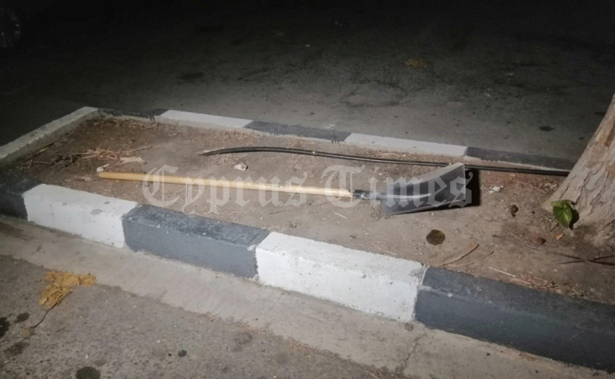 Σοβαρά επεισόδια στην Κύπρο: Πετροπόλεμος από αλλοδαπούς - Στους δρόμους με φτυάρια και μαχαίρια Ελληνοκύπριοι