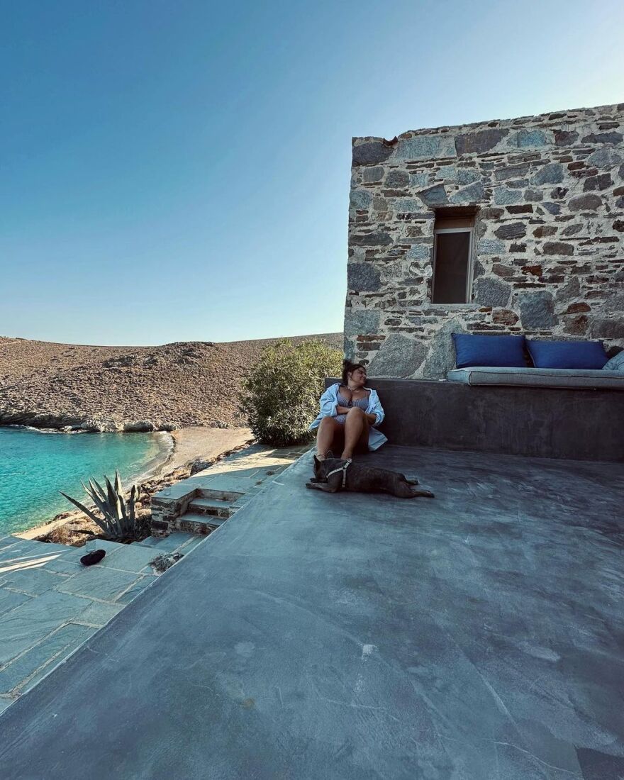 Δανάη Μπάρκα: Οι φωτογραφίες από την Σέριφο και το μήνυμά της για τη νέα σεζόν - «Ξεκινάω με πολλή χαρά την επιστροφή»