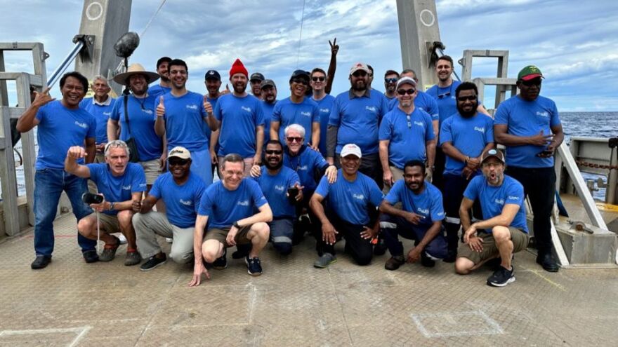 Ειδικοί αμφισβητούν ότι βρέθηκαν από καθηγητή του Χάρβαρντ σφαιρίδια με «διαστρική προέλευση»