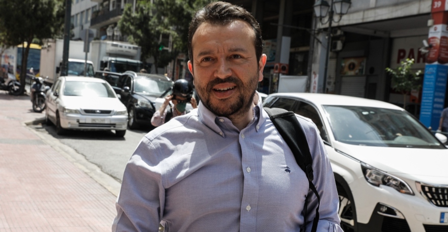 ΣΥΡΙΖΑ: Η Έφη, ο Κασσελάκης και ο... ρυθμιστής Παππάς