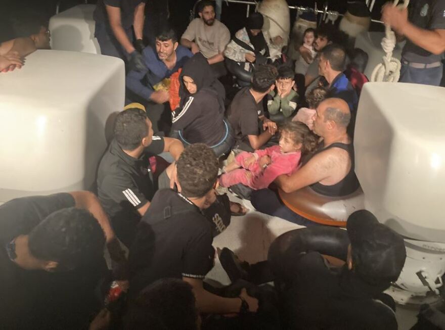 Λιμενικό: Ακόμα 58 παράνομοι μετανάστες εντοπίστηκαν στη Σάμο - Συνολικά 324 έχουν διασωθεί σε μια ημέρα 