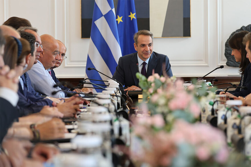 Μητσοτάκης στο Υπουργικό Συμβούλιο: Οι νέες ταυτότητες δεν έχουν ούτε τσιπάκια, ούτε κάμερες