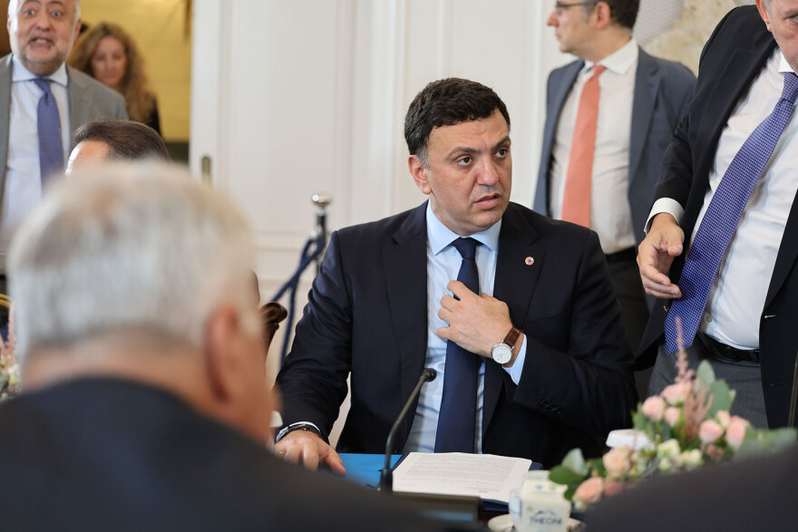 Υπουργικό Συμβούλιο: Όλα όσα συζητήθηκαν για πυρκαγιές, εργασιακά και ταυτότητες