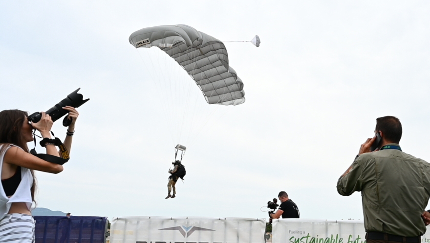 Athens Flying Week: Φανταστικές φωτογραφίες από τις τελευταίες πρόβες - Σήμερα και αύριο το υπερθέαμα στην Τανάγρα