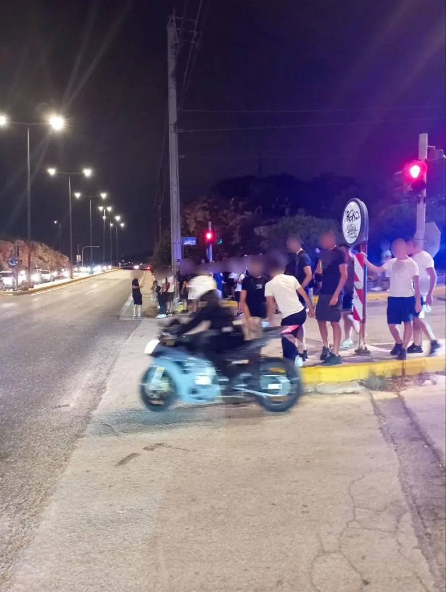 Στον δρόμο η ΕΛ.ΑΣ μετά τις «κόντρες» στην παραλιακή - Δείτε βίντεο και φωτογραφίες 