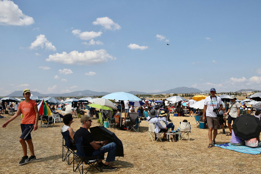 Athens Flying Week: Μοναδικό υπερθέαμα για 11η χρονιά στην Τανάγρα - Δείτε βίντεο και φωτογραφίες