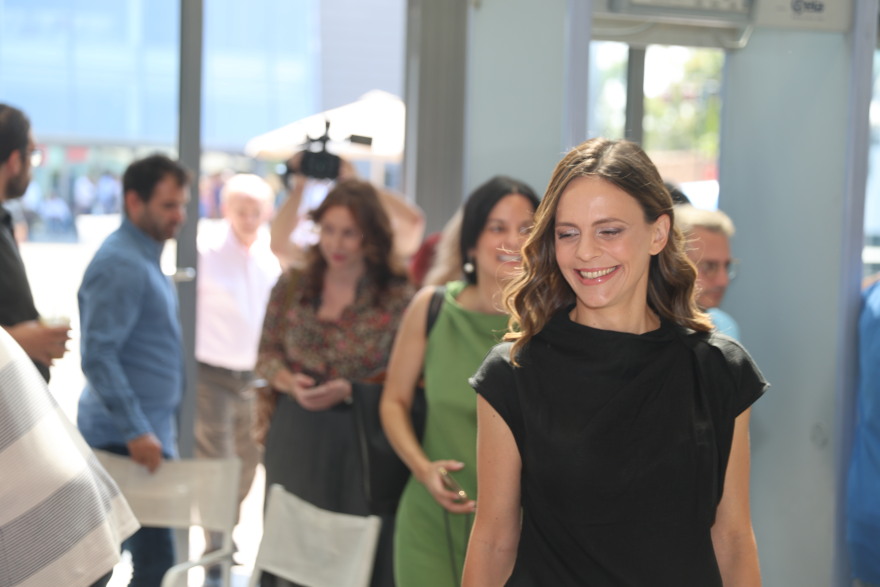 Συνέδριο ΣΥΡΙΖΑ: Χαμόγελα και σέλφι στις ομιλίες των «5», απών ο Τσίπρας