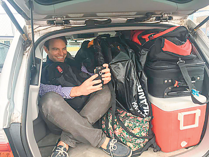 Στέφανος Κασσελάκης: Η Goldman Sachs, η αποζημίωση των $7,5 εκατ. και ο εξωδικαστικός του πατέρα του