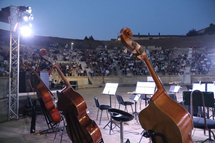 Λάρισα: Το Αρχαίο Θέατρο υποδέχθηκε το κοινό μετά από 22 και πλέον αιώνες - Δείτε φωτογραφίες