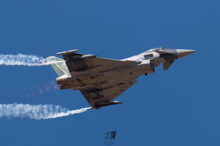 11η Athens Flying Week: Εντυπωσίασαν τα αμερικανικά F-35, τα γαλλικά Rafale και τα ελληνικά F-16 - Βίντεο και φωτογραφίες