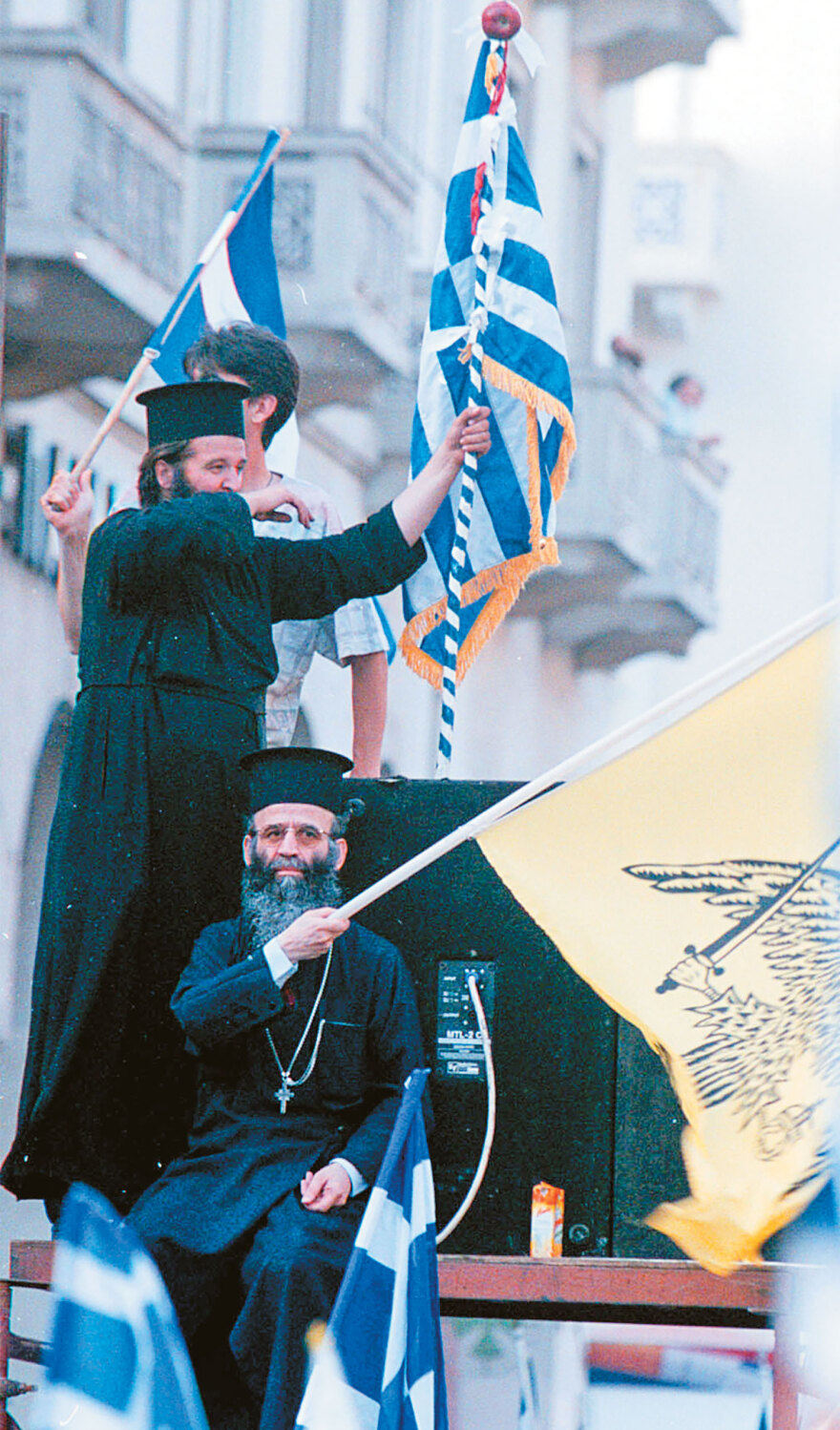 Oι «ΨΕΚ» ξαναχτυπούν με τις ταυτότητες: Ποιοι είναι οι καθοδηγητές