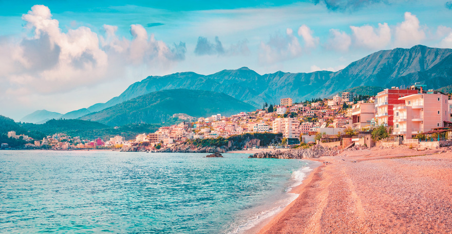 Από τον Χότζα στον Ράμα: Ο αλβανικός τουρισμός δεν είναι ανέκδοτο