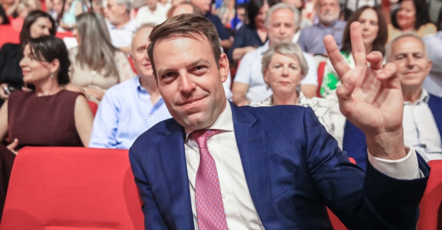 ΣΥΡΙΖΑ: Η Έφη, ο Κασσελάκης και ο... ρυθμιστής Παππάς