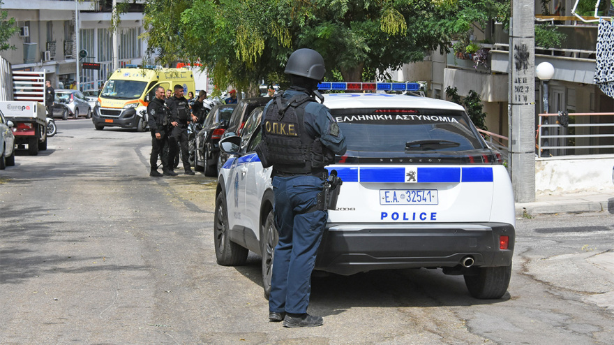 Νέος Κόσμος: Έληξε το θρίλερ με τον άνδρα που ταμπουρώθηκε στο σπίτι του