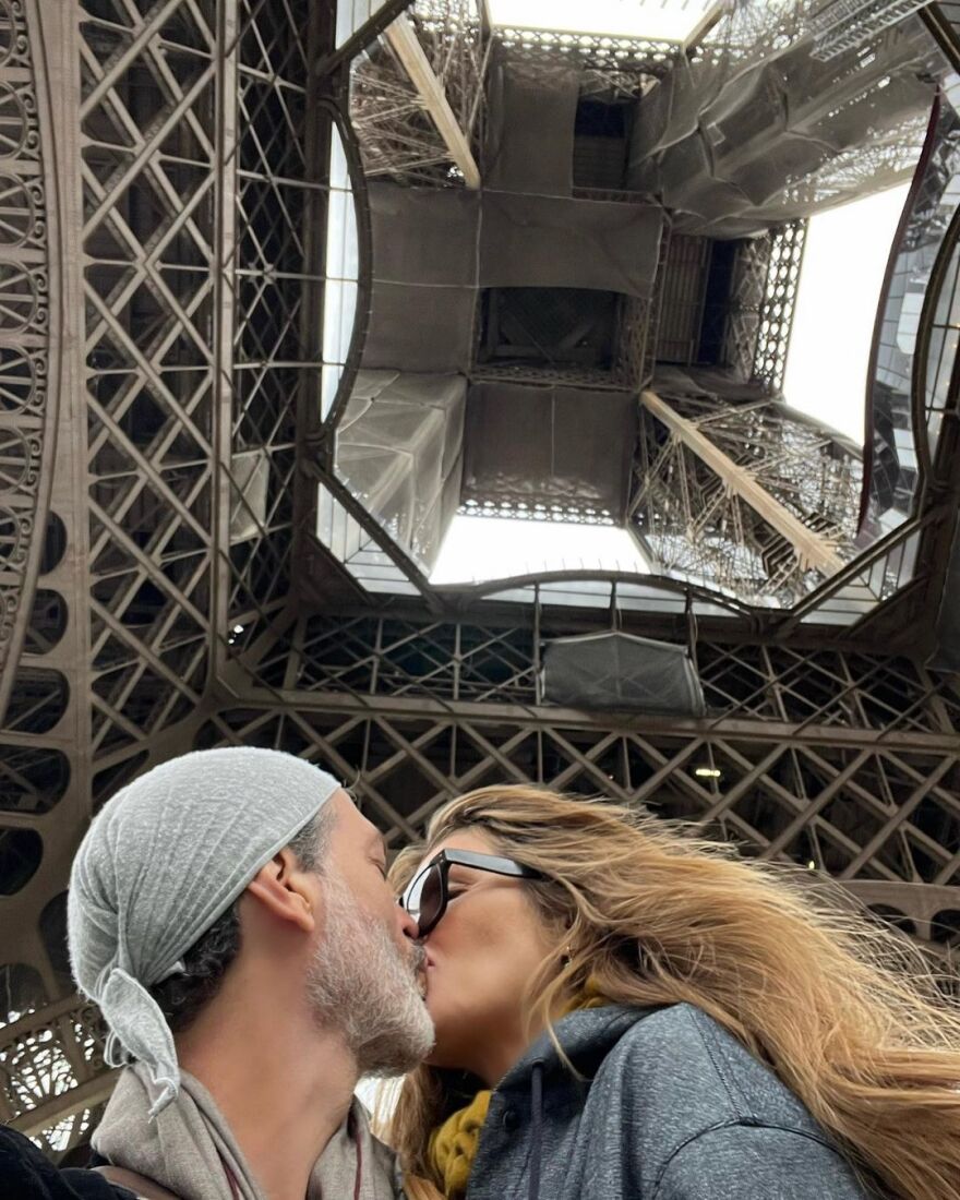 Ελ Μακφέρσον: Έκλεισε έναν χρόνο σχέσης με τον σύντροφό της - «365 ημέρες ευδαιμονίας» 