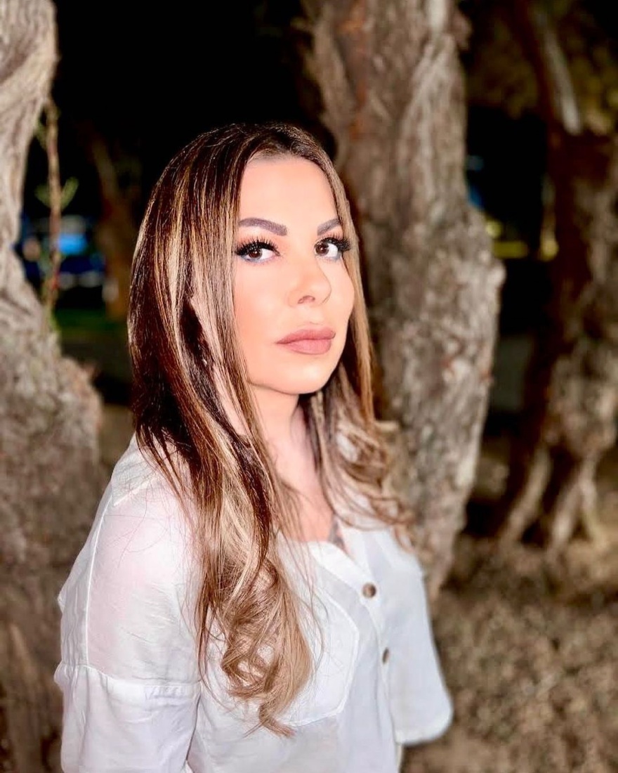  Άντζελα Δημητρίου: Στα καλύτερά της η τραγουδίστρια - Δείτε τη να χορεύει