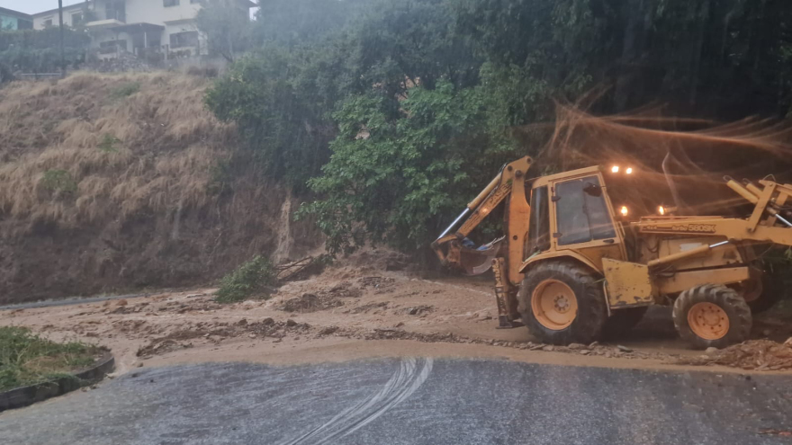 Πιθανώς η μεγαλύτερη νεροποντή που είχαμε ποτέ στην Ελλάδα, είπαν οι μετεωρολόγοι στον Μητσοτάκη