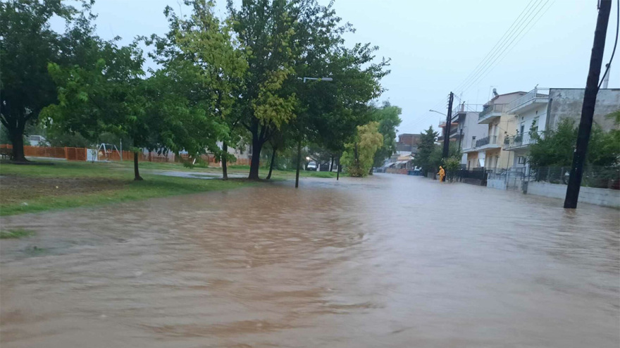 Κακοκαιρία Daniel: Νέο 112 για Πιερία, Θεσσαλία, Σποράδες, Εύβοια και Φθιώτιδα - «Περιορίστε τις μετακινήσεις»