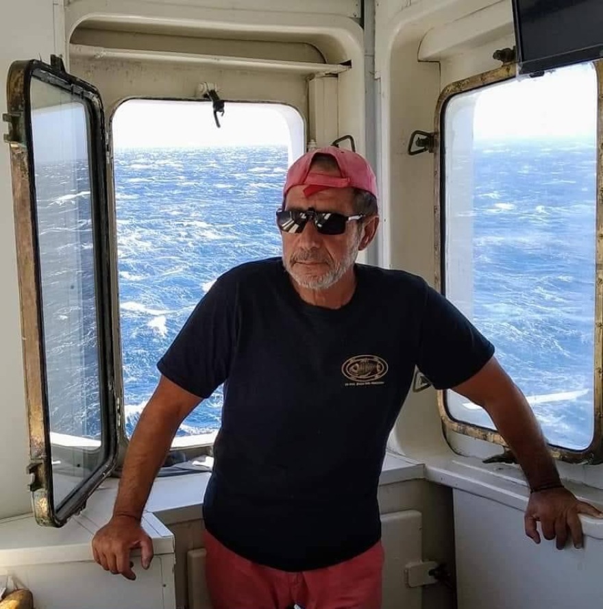 Blue Horizon: «Δεν πετάς άνθρωπο στη θάλασσα ακόμη και αν τον κυνηγάει η αστυνομία» λέει έμπειρος πλοίαρχος