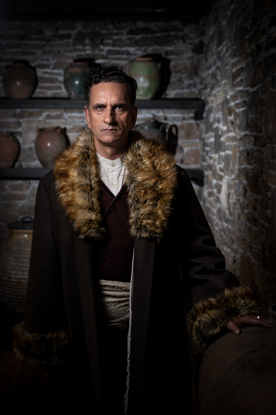 Η Μάγισσα: Πρεμιέρα τη Δευτέρα 25 Σεπτεμβρίου - Η ιστορία και οι ήρωες της σειράς