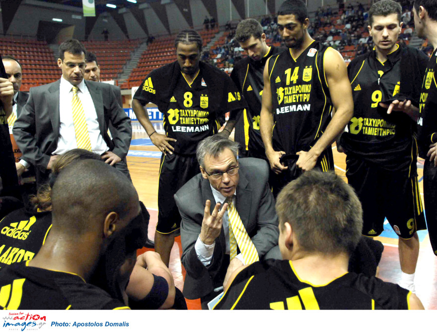  Ο πρώην προπονητής του Άρη, οδήγησε την Γερμανία στον τελικό και δήλωσε: «Θέλουμε το χρυσό στο Μουντομπάσκετ»