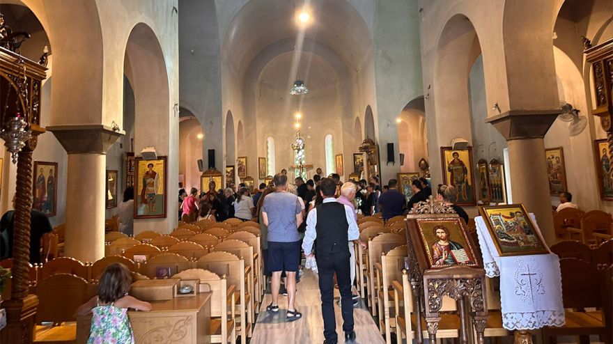 Blue Horizon: Το τελευταίο «αντίο» στον Αντώνη Καργιώτη στην Κρήτη - Κατέρρευσαν συγγενείς του