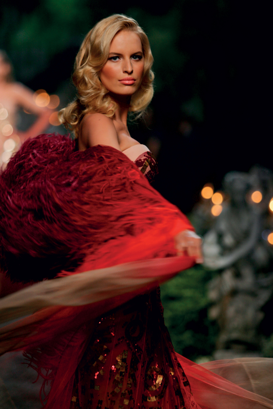 Karolina Kurkova: Το σούπερ μόντελ παραδίδει μαθήματα ευζωίας