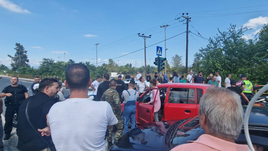 Κακοκαιρία Daniel - Λάρισα: Μπήκε το νερό στη Γιάννουλη, ένταση με πολίτες και αστυνομικούς - Δείτε βίντεο και φωτογραφίες