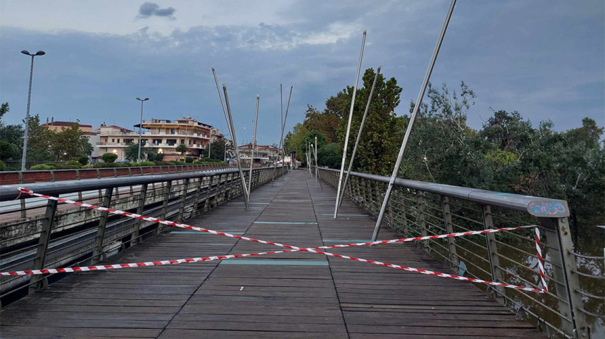 Κακοκαιρία Daniel - Λάρισα: Αγωνία από τον φουσκωμένο Πηνειό - «Τις τελευταίες ώρες ανεβαίνει πιο γρήγορα το νερό»