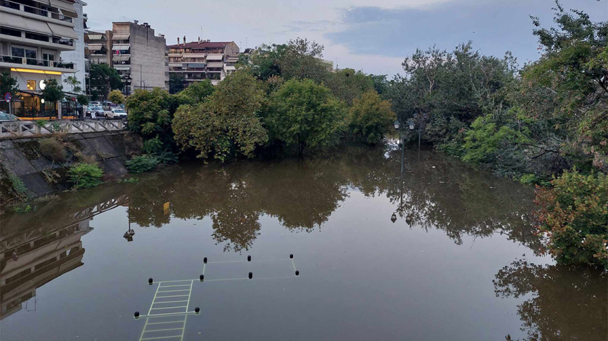 Κακοκαιρία Daniel - Λάρισα: Αγωνία από τον φουσκωμένο Πηνειό - «Τις τελευταίες ώρες ανεβαίνει πιο γρήγορα το νερό»