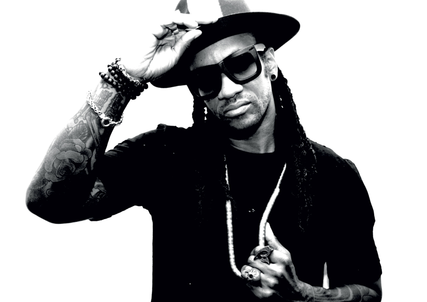 Maxim: Ο frontman των Prodigy και η έκθεση τέχνης στην Αθήνα 